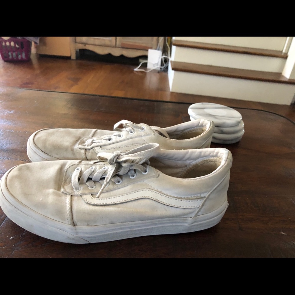 White Vans - Picture 2 of 3